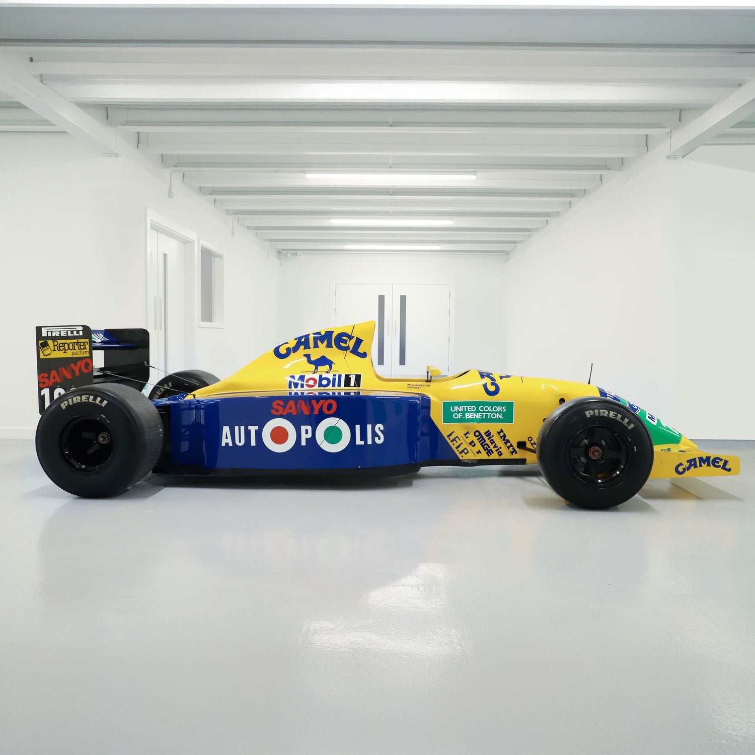 Rare Michael Schumacher Detailed Benetton Show Car Available At Auction