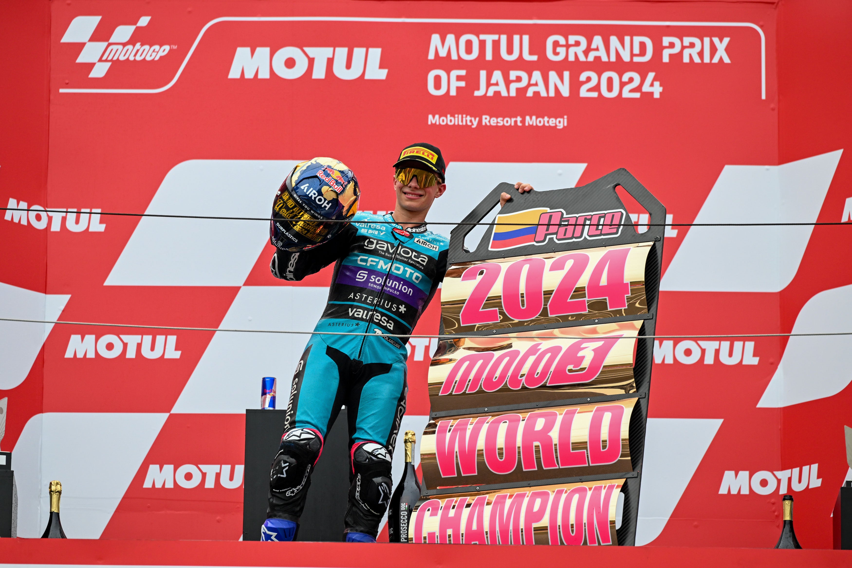 Fans of David Alonso Can Celebrate His Moto3™ World Championship Win With Exclusive Signed Memorabilia