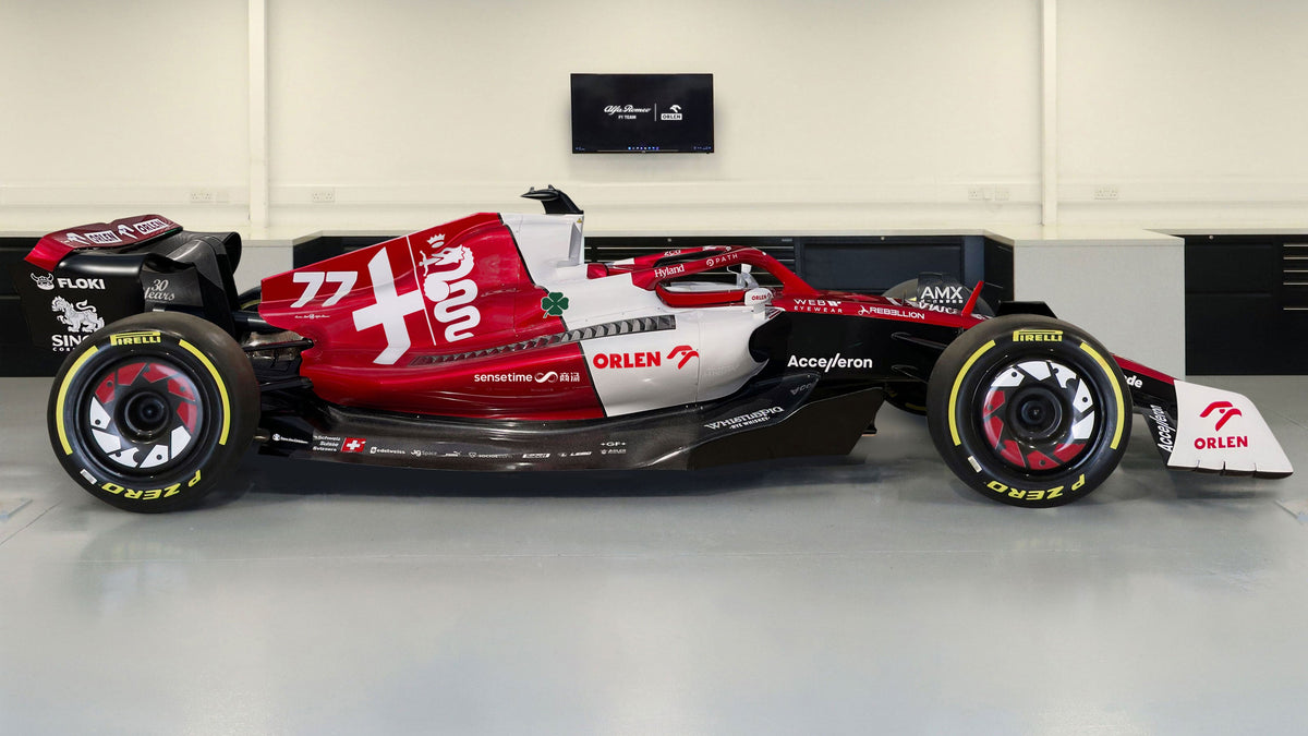 2022 Alfa Romeo C42 show car in Italian Grand Prix livery
