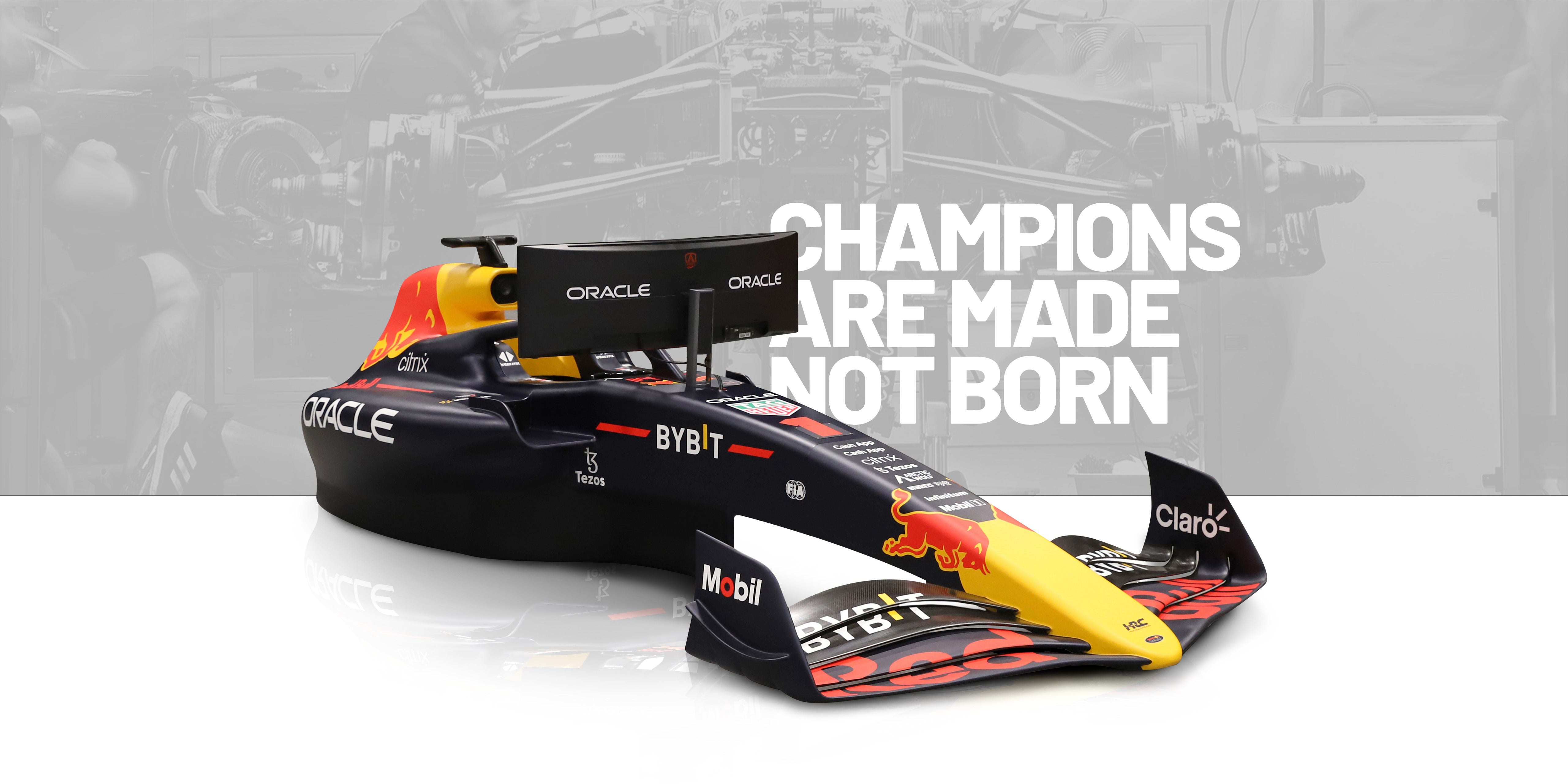 Official Oracle Red Bull Racing RB18 Simulators